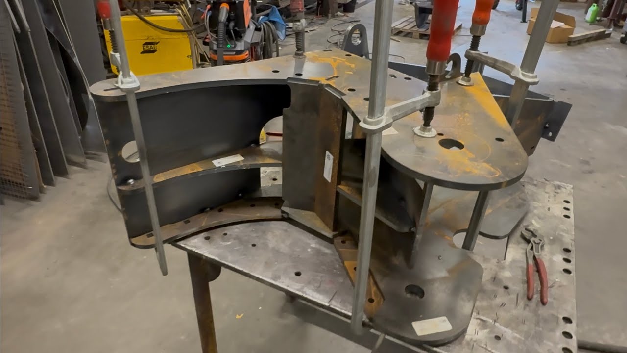 Rungon kokoaminen energiapuukouraan. Eli osa 2. 