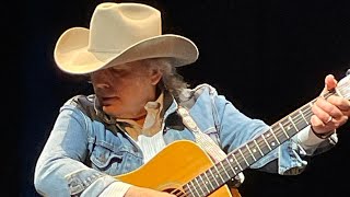 Dwight yoakam cobb energy performing arts center