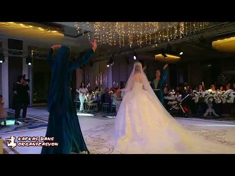 👍Son Yüz Yılın En.. Güzel Kars Azerbaycan Azeri Düğünü невеста!