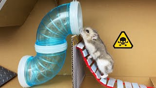 Hamster escapes from the plush factory maze in Great Hamster
