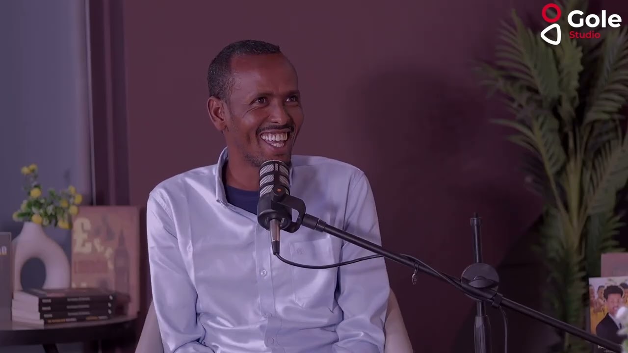 Ninkii 18 Sano Qurbaha Ku Maqnaa oo Sabab Layaab Leh Dalka ogu Soo Laabtay - Doobilihii Soo Jabay.. 