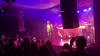 Lights - Ghost Girl on First (Birmingham 02 Academy 2 14/5/26)