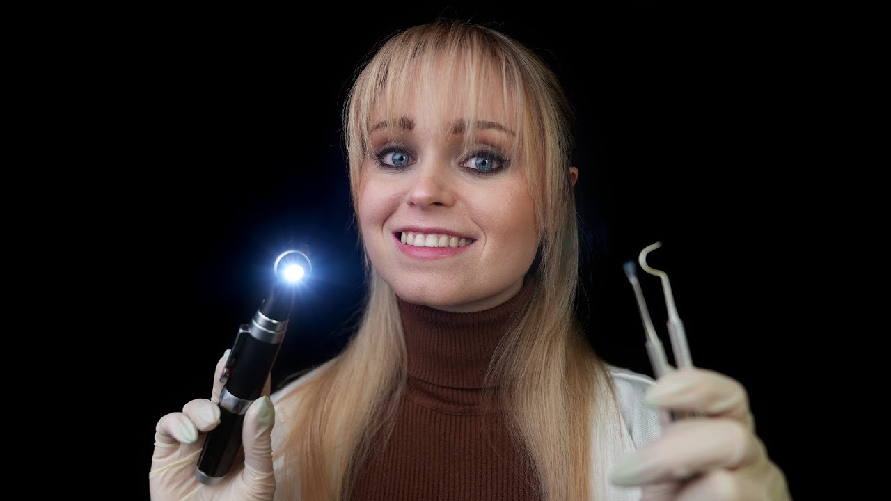 ASMR | REMOVING your EARWAX & cleaning your EARS