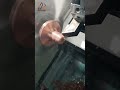 Procesamiento de piezas metálicas en torno CNC