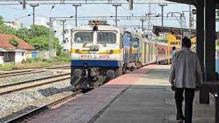 40546 []wdp7[] 🚉 goods speed locomotive Mumbai .