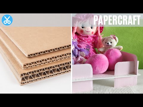 Video: Výroba Oděvů Pro Panenky Dollhouse