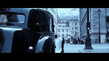 The Curious Case of Benjamin Button car accident scene