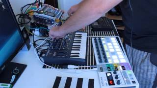 010815 (Arturia Microbrute, Beatstep Pro, MFB Nanozwerg, Alesis SR-16) 010815 (Arturia Microbrute, Beatstep Pro, MFB Nanozwerg, Alesis SR-16)