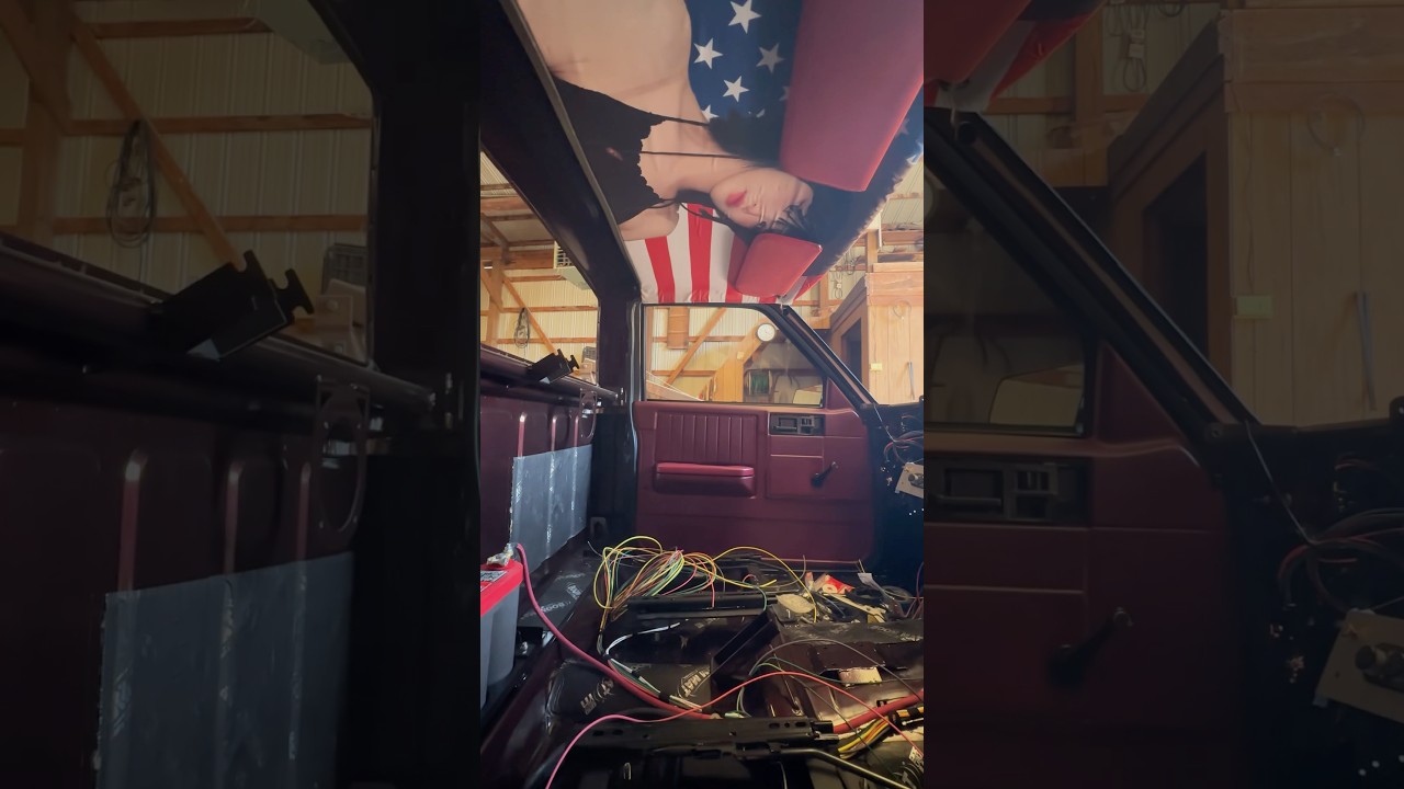 Совершенно новые дверные панели и детали для моего Chevrolet S10 1987 года! 