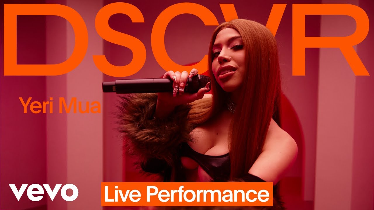 Yeri Mua - Avión Privado | Vevo DSCVR