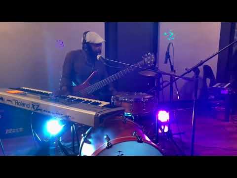 Gally Ngoveni (Dreams)