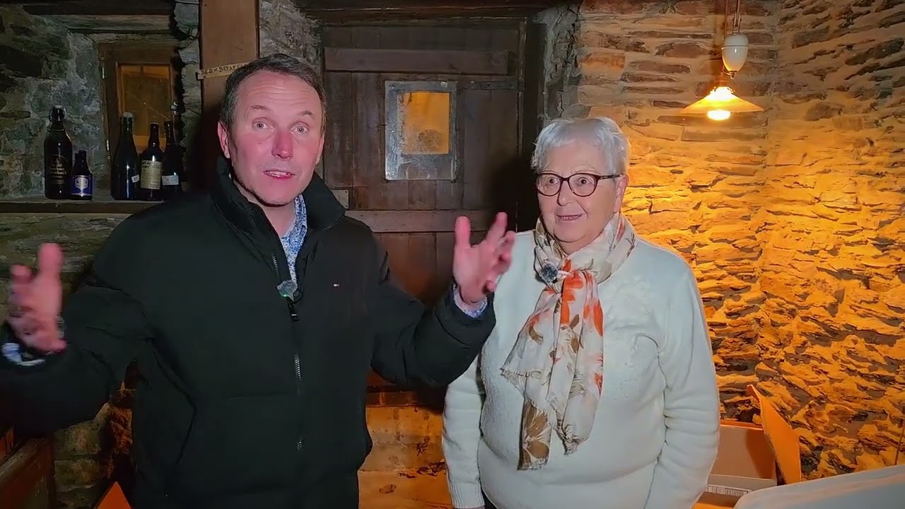 Bouillon by Night 🌙 La cité secrète – Balade nocturne au cœur des ruelles et du quartier de Bretagne