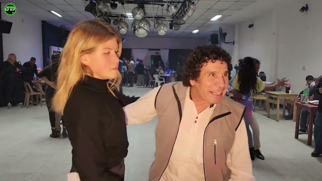 SHOW EN VIVO DE INVASIÓN MUSICAL EN IDEAS DULCE 22/06/25