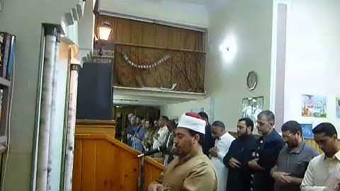 سورة الضحي بصوت الشيخ أسامة رمضان.rm