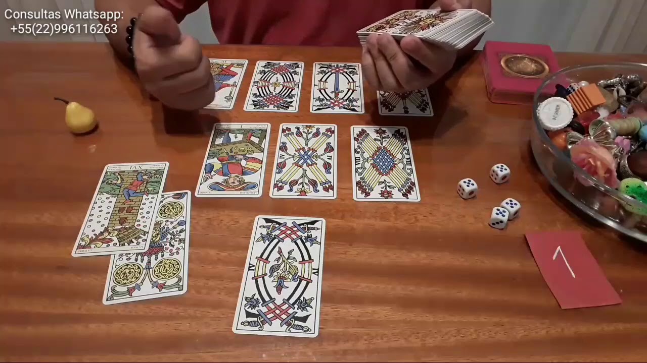 Tarot Interativo:  Quais são os sentimentos atuais dele,a ? Qual atitude tomará ?