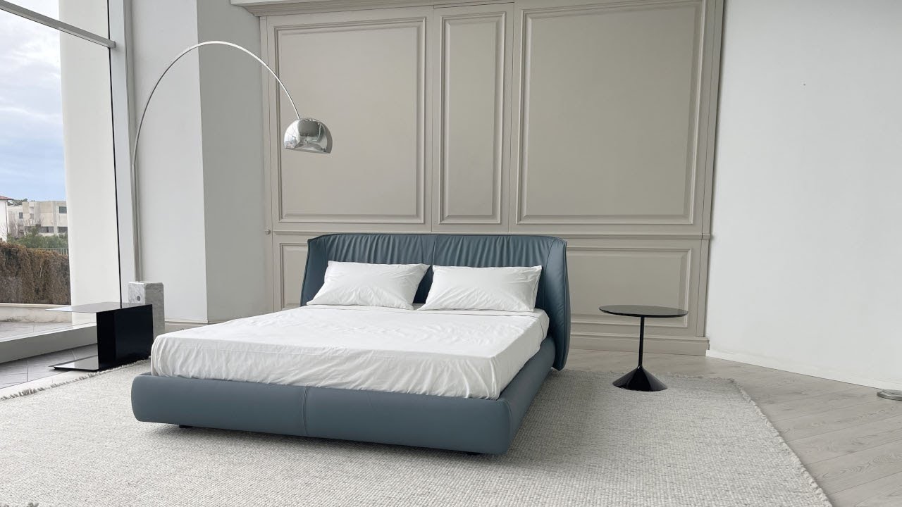 Poltrona Frau Archibald  | Blue Leather Bed for Modern Bedroom by Tomassini.com