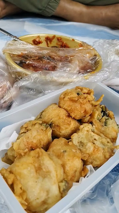 Sego tiwul is great #dailyvlogaisyahroy #lunch #ricetiwul #Indonesian cuisine