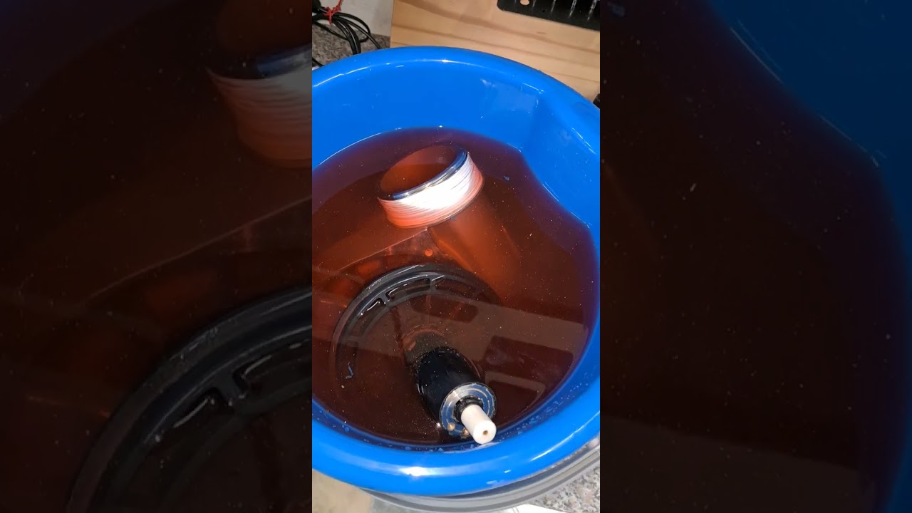 Aqua Max Eco Titanium 51000 Reinigung Betrieb Leistung