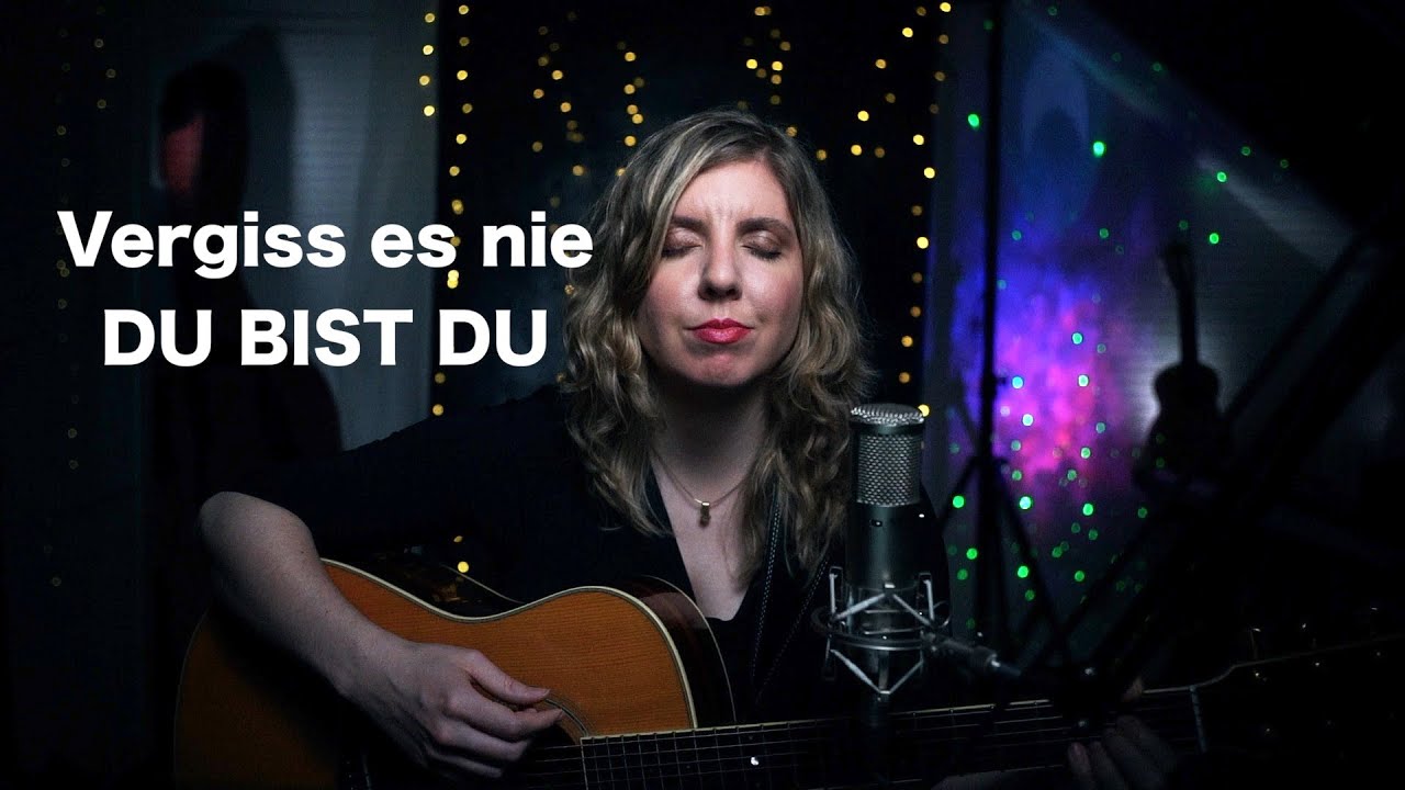 Vergiss es nie (Du bist Du) - Cover by Meike Krautscheid | Solo Guitar Female version