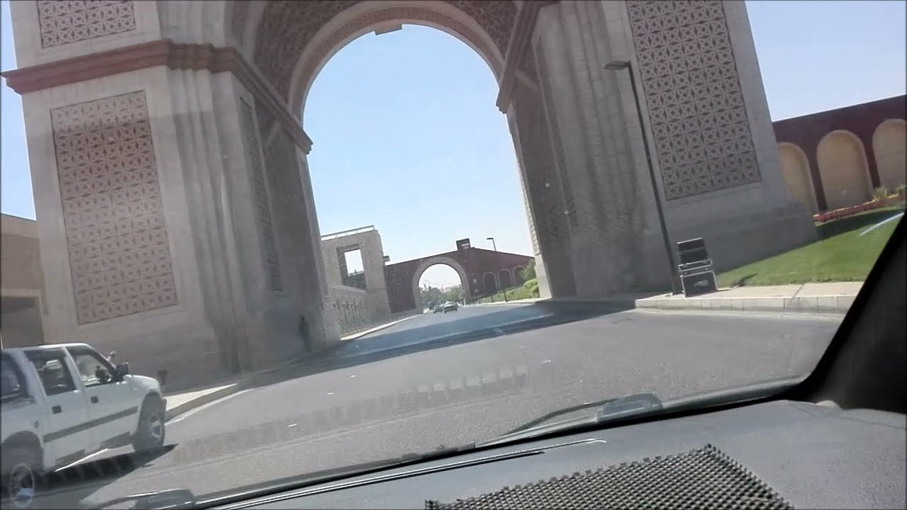 طريق مدينتى و الشروق من طريق السويس