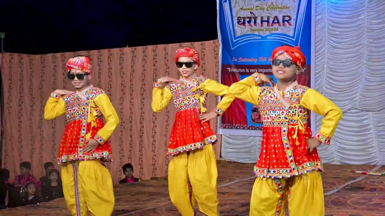 Gujrati dance (Garba) by Class 5th students