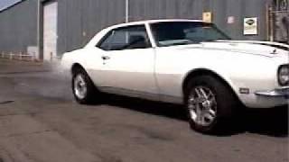 Chevy 67 Camaro Burnout