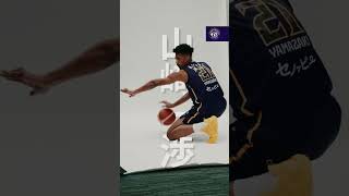 This is YAMAZAKI IBU/山﨑一渉🕺ハーパージュニア選手が大爆笑😂 #撮影の裏側  #東京サンロッカーズ #Bリーグ #バスケットボール