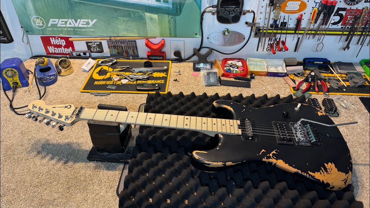 Сборка Charvel Mutt/Demartini!