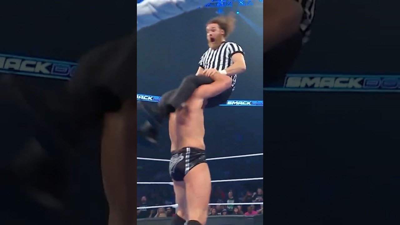 Sami Zayn le cuesta a Gunther su combate contra Cody Rhodes por el Título de WWE