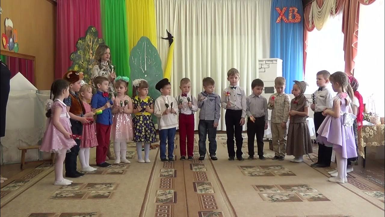 Оркестр с дождиком евтодьева подготовительная группа. Шумовой оркестр весенний. Шумовой оркестр осенний. Минус оркестр для осени. Весенний оркестр в детском саду.