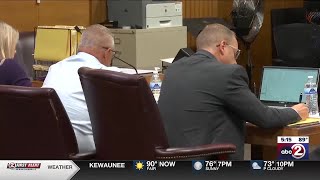 Celebrity Jury breaks for the evening in Fox River boat crash trial, will resume deliberations Wednesday Wealth