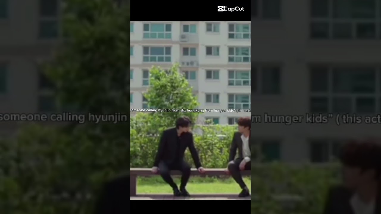 it says “someone calling hyunjin from skz hungkung from hunger kids ( this actually happened)”