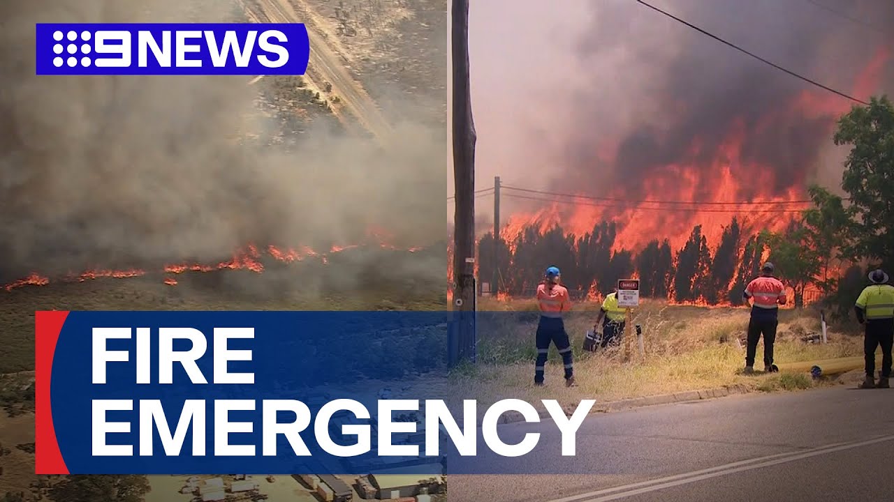 Emergency warnings issued for two Perth bushfires | 9 News Australia