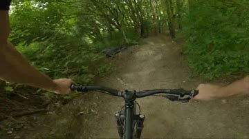 Hello Dave Hardtail test op Red Banana Trail @ Bikepark Spaarnwoude.