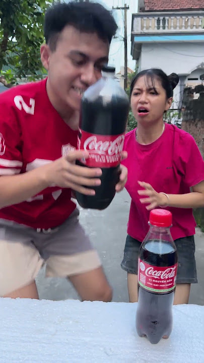 Coca Cola War   Unexpected Ending 😂  #funny#shorstvideo  #comedy #ilovegadgets