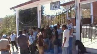 Gonzalo y La Burra en Tianquizolco, Guerrero, Mexico (Parte: 2)