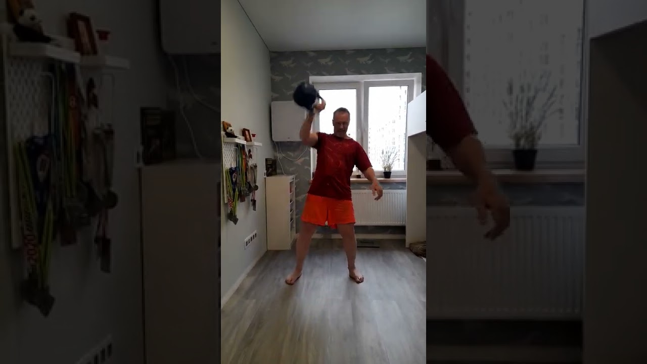 20220430 091712 Рывок Андрея - гиря 12 кг 270 раз.