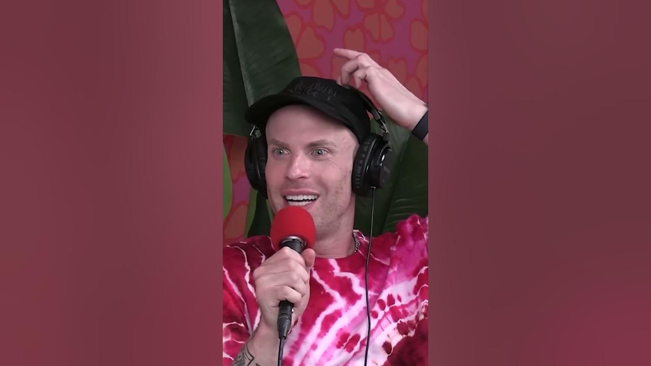 trixie-katya-discuss-the-best-drag-queen-names-youtube
