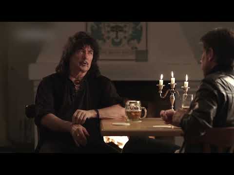 Ritchie Blackmore discusses the early days on the road in '63 using banjo strings on his guitar.