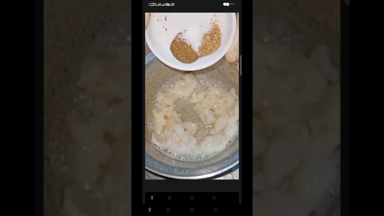 بيتزا بدون فرن بالفليه حاجه سهلا جدا وجميلة جدا 