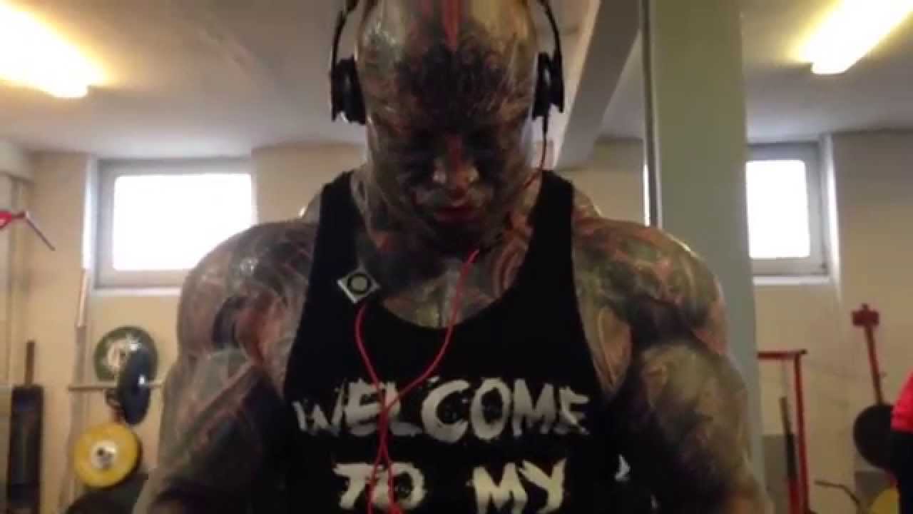 5%er Jens Dalsgaard hitting Back and Biceps *Mind to ...