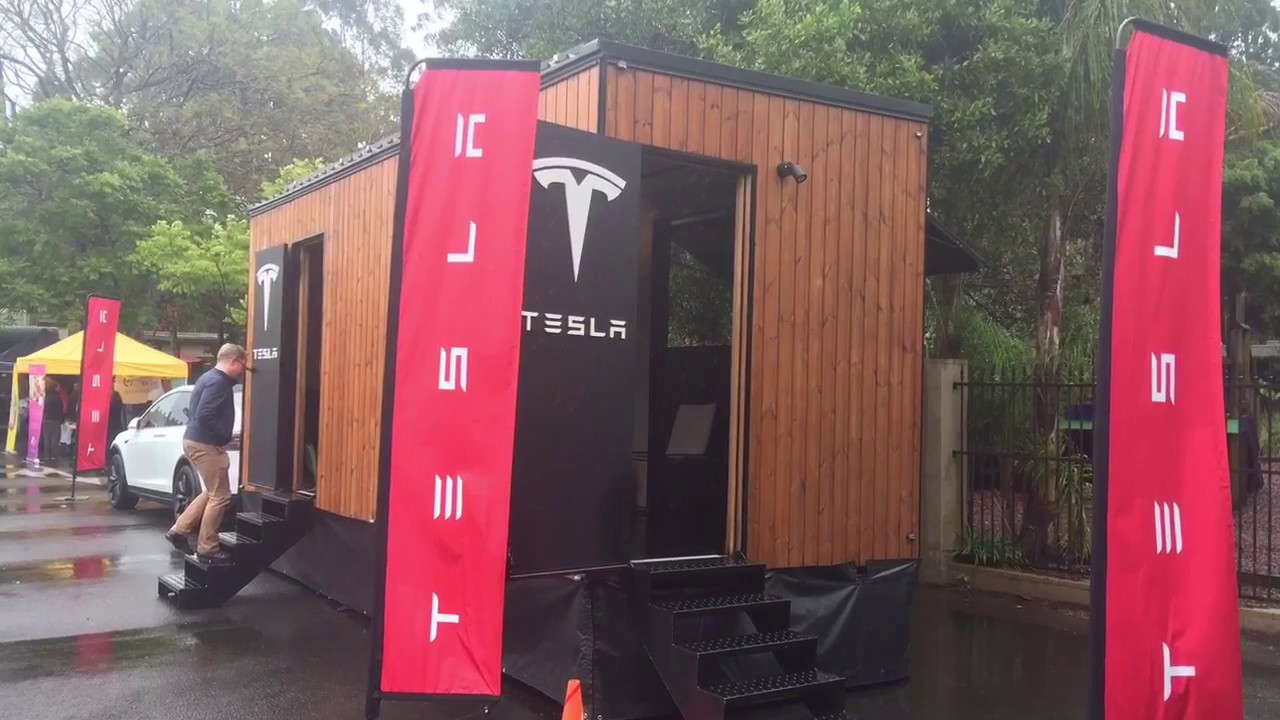 Tesla & Tiny House Australia 🇦🇺Byron Bay - Macadamia Castle