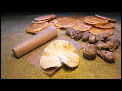 Делаем растопку для костра