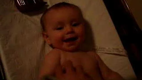 Mallory Finn Giggle2