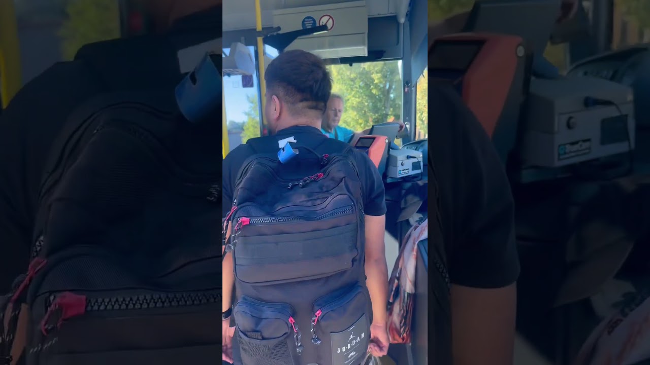 WAITING SA BUS NAMIN || CZECH IT OUT WITH DENZ