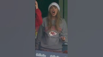 Taylor Swift ANGRY at Travis Kelce’s NFL game 😡 #shorts #taylorswift