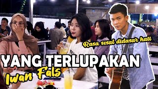 YANG TERLUPAKAN - IWAN FALS (LIRIK) LIVE AKUSTIK DI MENOEWA KOPI