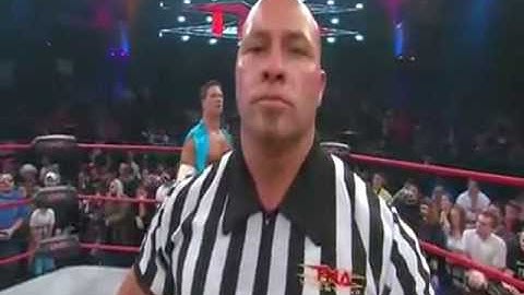 Turning Point 09   AJ Styles vs Daniels vs Samoa Joe 1