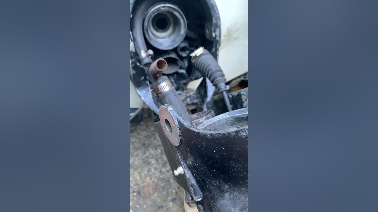Is your Mercruiser gimbal bellows leaking? This might be why! YouTube