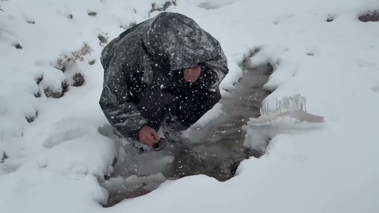 3 Days Surviving at -39C Under Rocks - Extreme Cold Survival